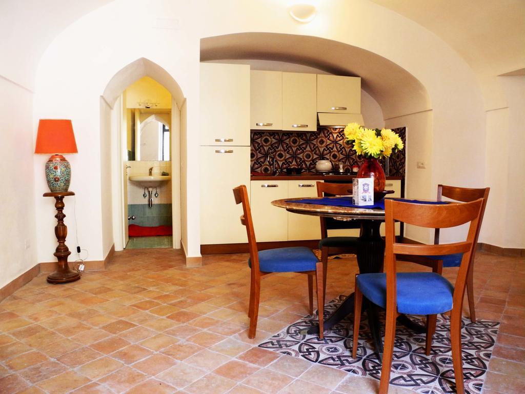 Amalfi Antica Apartment Atrani Bilik gambar