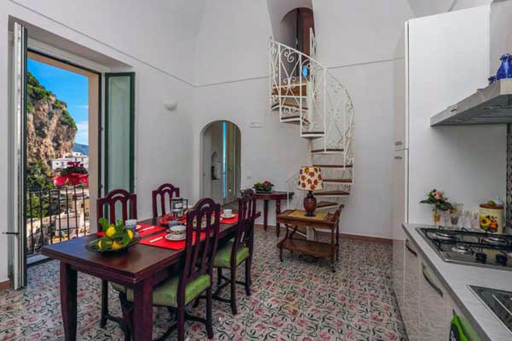 Amalfi Antica Apartment Atrani Bilik gambar